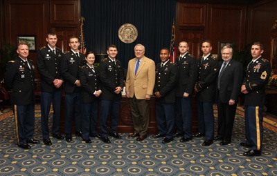 Eagle Battalion Hosts ROTC Commissioning Ceremony