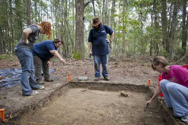 X-rays reveal Civil War artifacts at Camp Lawton