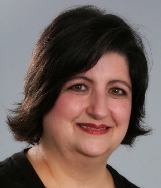 Dellarie Shilling, assistant professor in the School of Nursing, has been appointed by Governor Nathan Deal to serve on the Georgia Board of Nursing. 